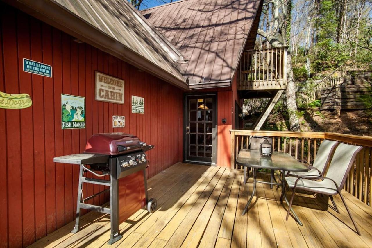 Bear View Chalet With Hot Tub And Near Ober Gatlinburg Zewnętrze zdjęcie