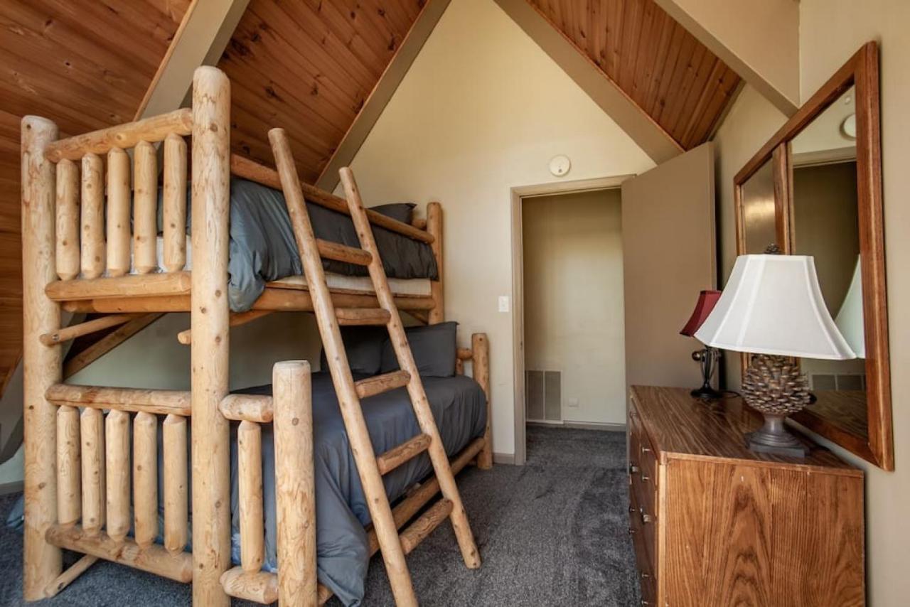 Bear View Chalet With Hot Tub And Near Ober Gatlinburg Zewnętrze zdjęcie